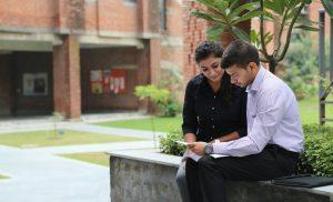 How To Choose The Specialisation Area In MBA Courses
