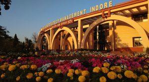 Exploring Life At An IIM - "Abhi Toh Yeh Shuruaat Hai"